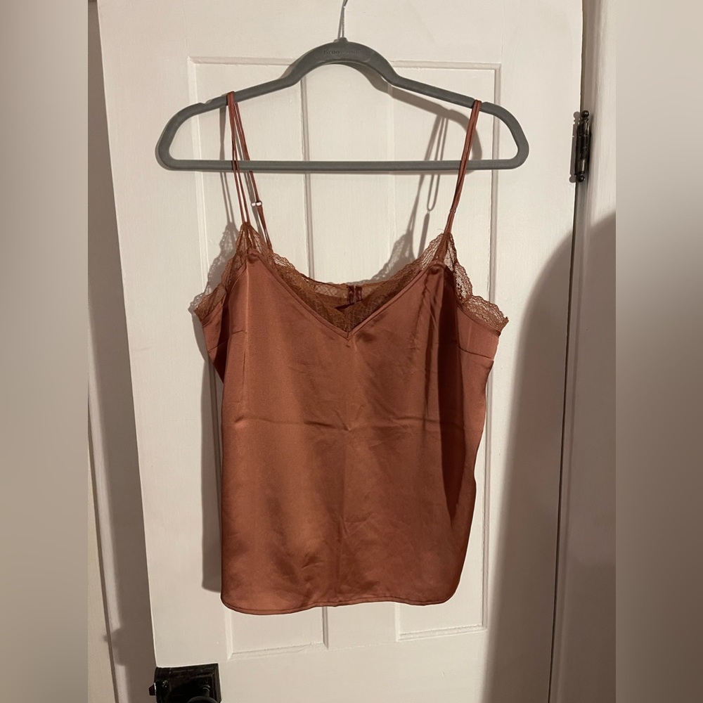 NWT Abercrombie Silk Lace Trim Tank